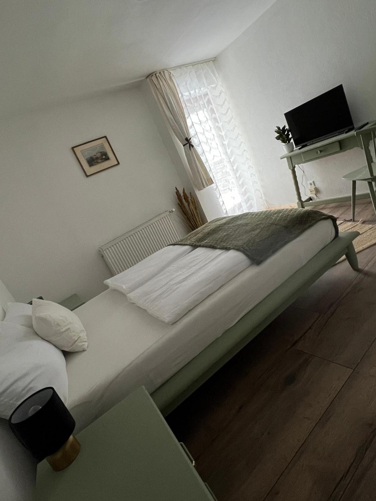 Haus Zum Guten Hirten Steinsfeld Exteriör bild